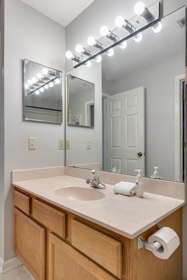 Cozy 1Br Condo With Pool And Gym Centrally Located Destin Exterior photo